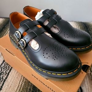 Dr. Martens, Size 10, Mary Jane